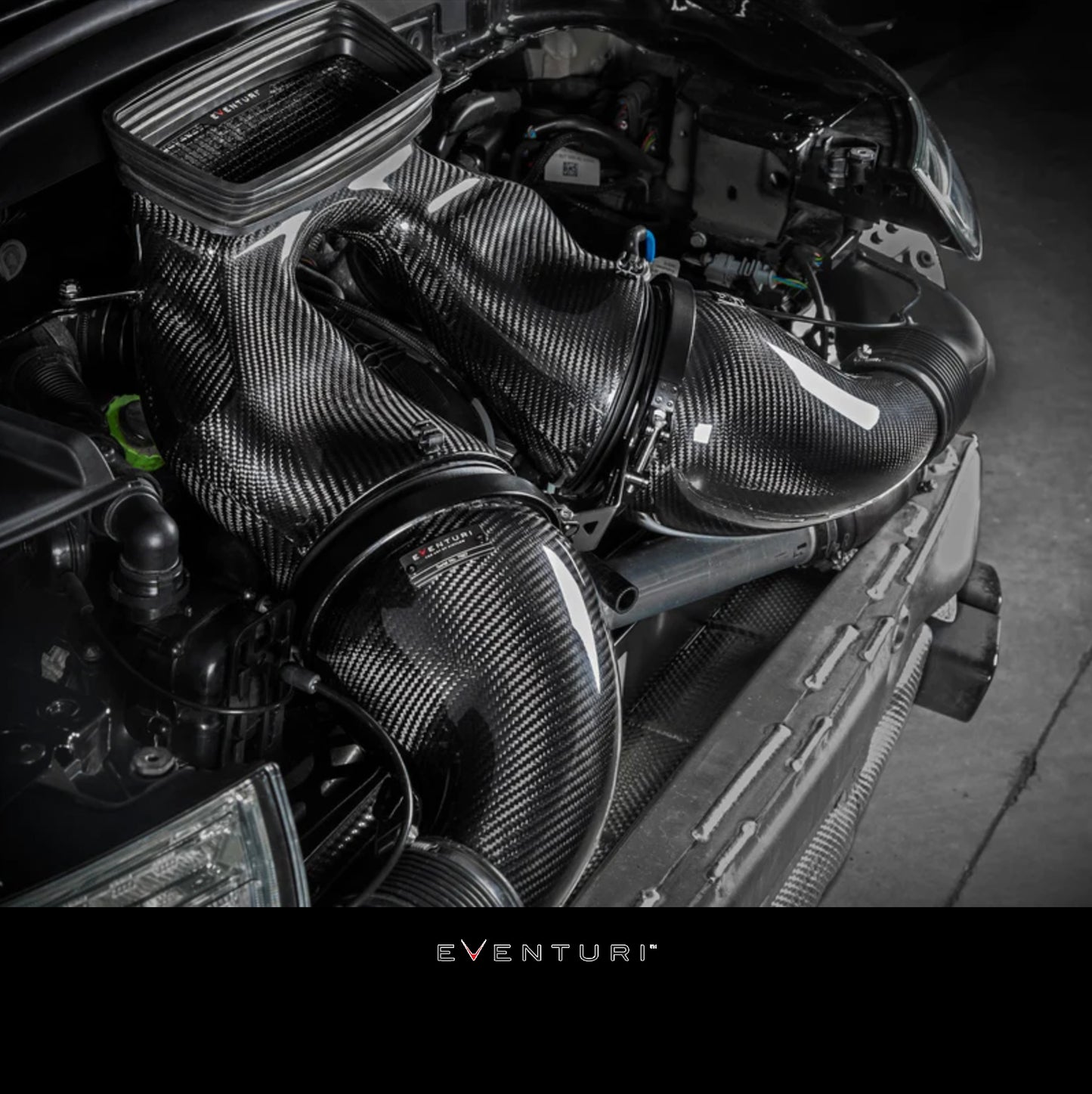 Eventuri Porsche 991.1 991.2 Turbo / Turbo S Black Carbon Intake System